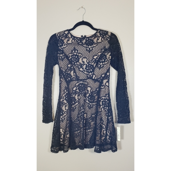 Black cocktail dress - Picture 2 of 5